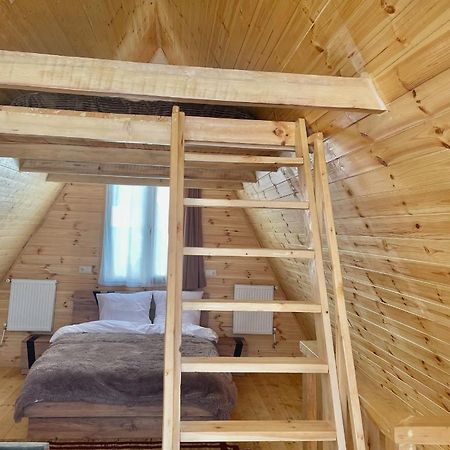 Twin Cottages Kazbegi Екстер'єр фото
